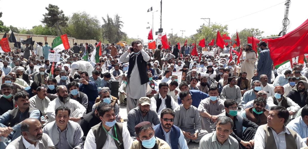 Worst traffic jam as employees protest in Quetta