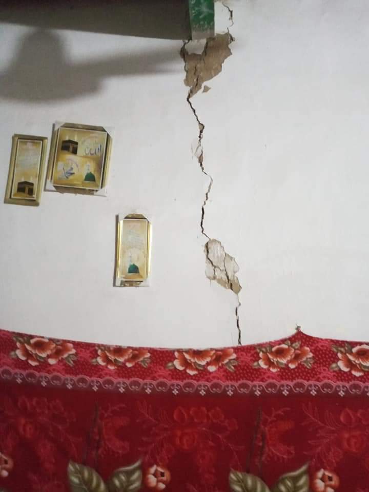 Earthquake jolts Quetta, mud-walled houses collapse in Harnai