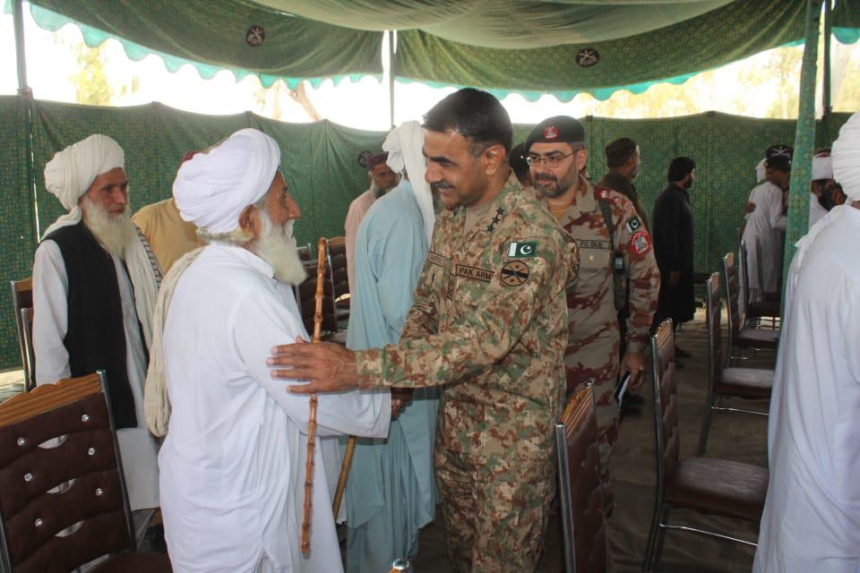 Cholera outbreak: Corps Commander Lt. General Sarfaraz visits Dera Bugti