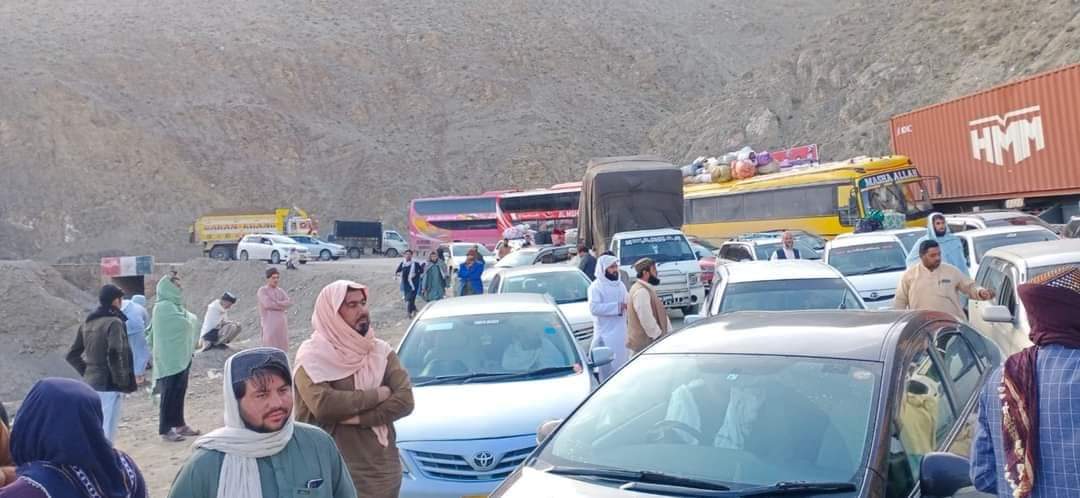 Pak Afghan route at Khojak Chaman blocked