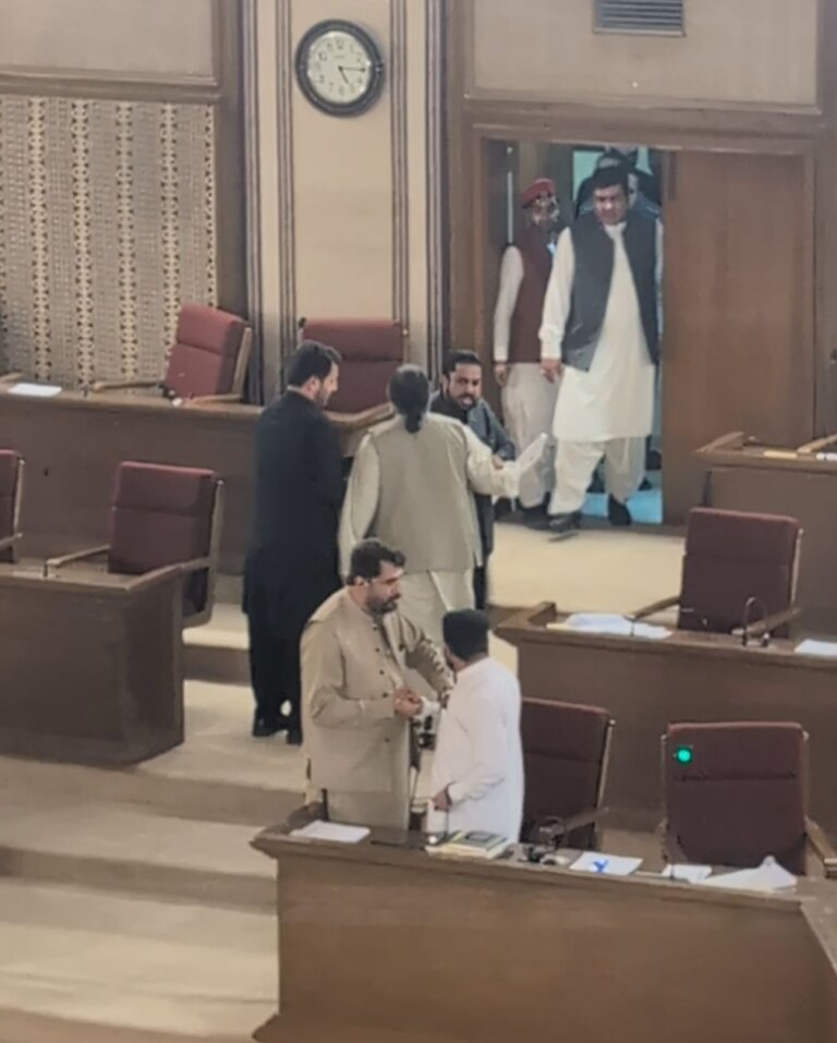 Heated Clash in Balochistan Assembly as Lawmakers Broadside Over ...